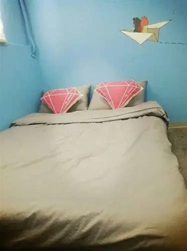 May's House - photo 5