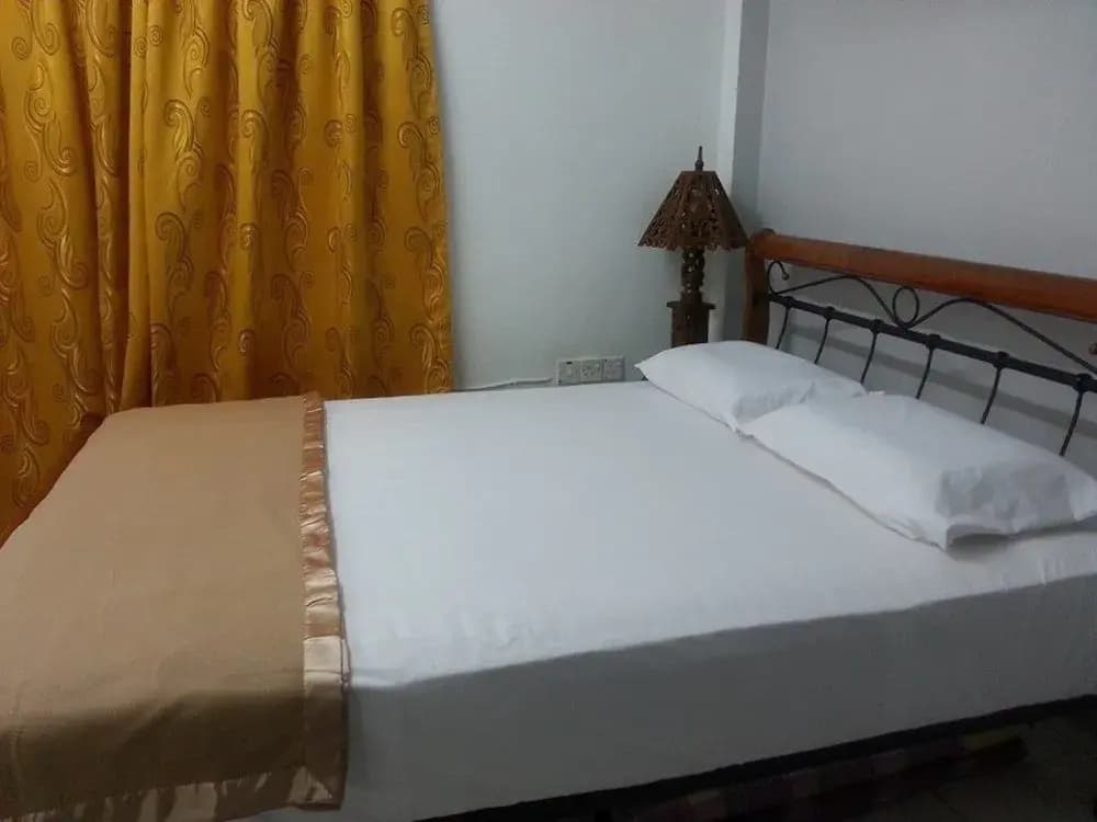 Nadia Damansara Damai Homestay - photo 1