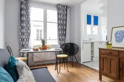 Marais Apartment - photo 4