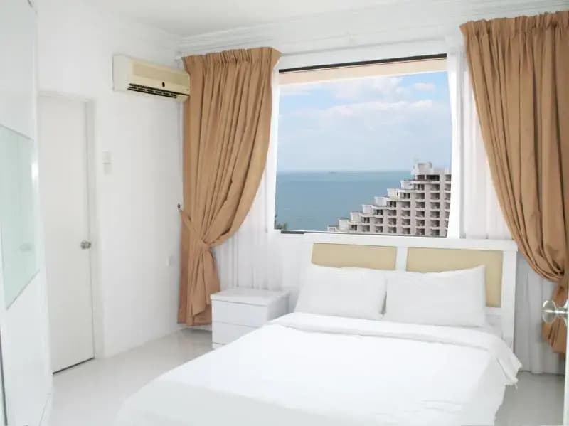 Home-Suites – Amazing Oceanfront Penang - photo 2
