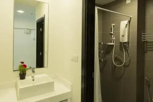 Summer Suite Bernice Dormitory - photo 7