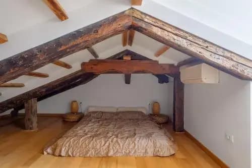 The Lion's House APT4 - photo 5