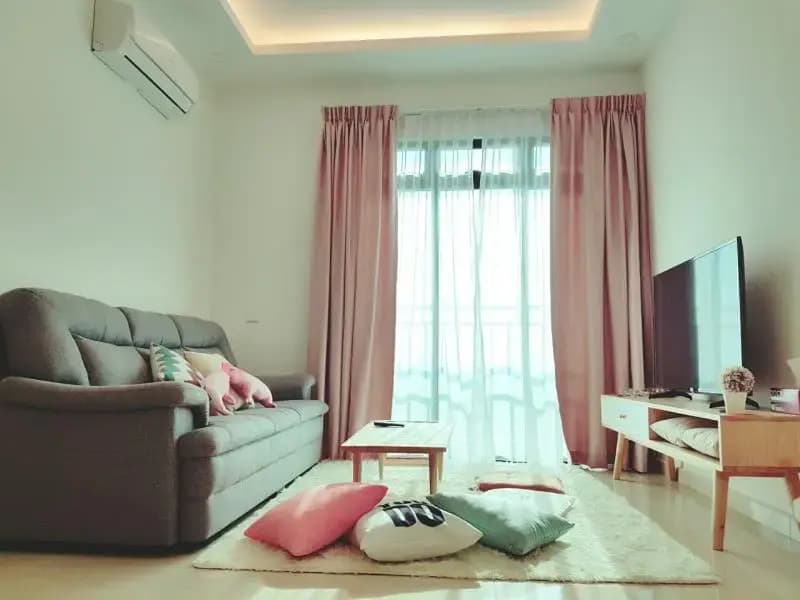 Sky Breeze Bukit Indah - photo 2