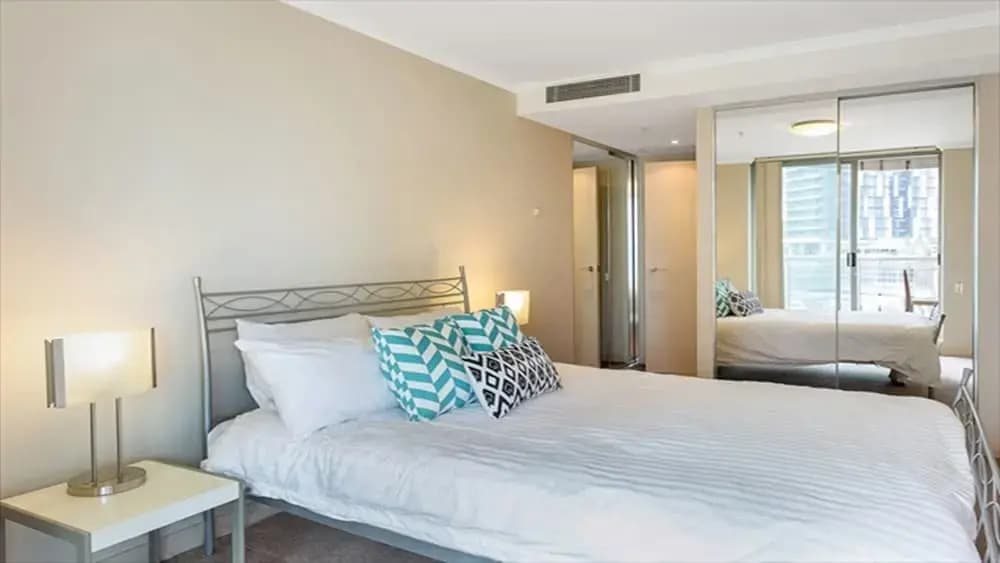 The Apartment Service HELP3 - photo 3