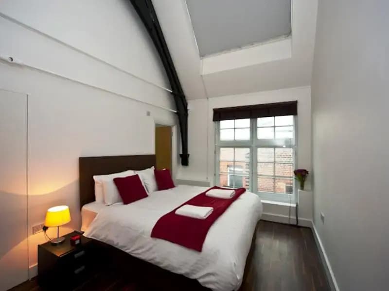 Veeve 2 Bed Penthouse Opposite Harrods Knightsbridge Green - photo 7