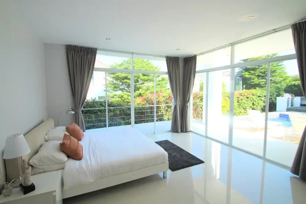 Phu Montra Luxury Sea View Mansion - photo 4