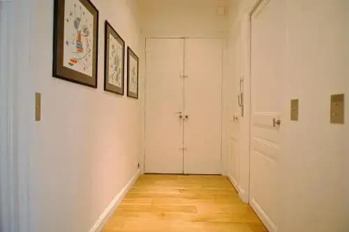 Champs Elysees Homestay - photo 9