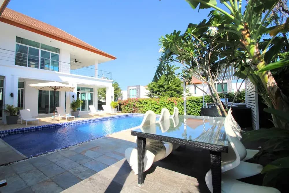 Phu Montra Luxury Sea View Mansion - photo 12