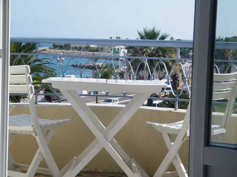 Palais HenriIV - photo 13