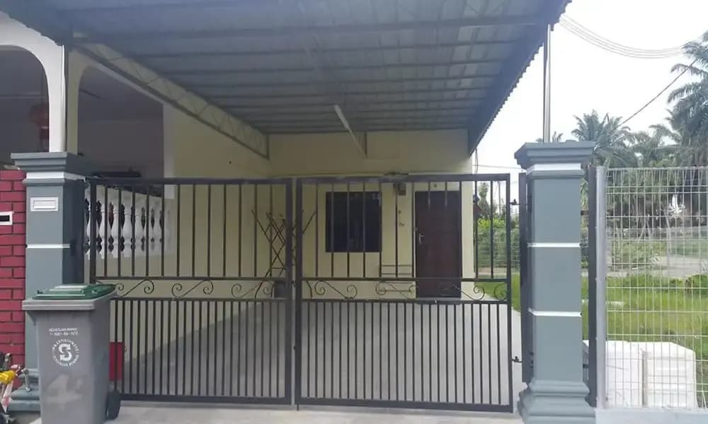 N&T Budget Homestay - photo 11