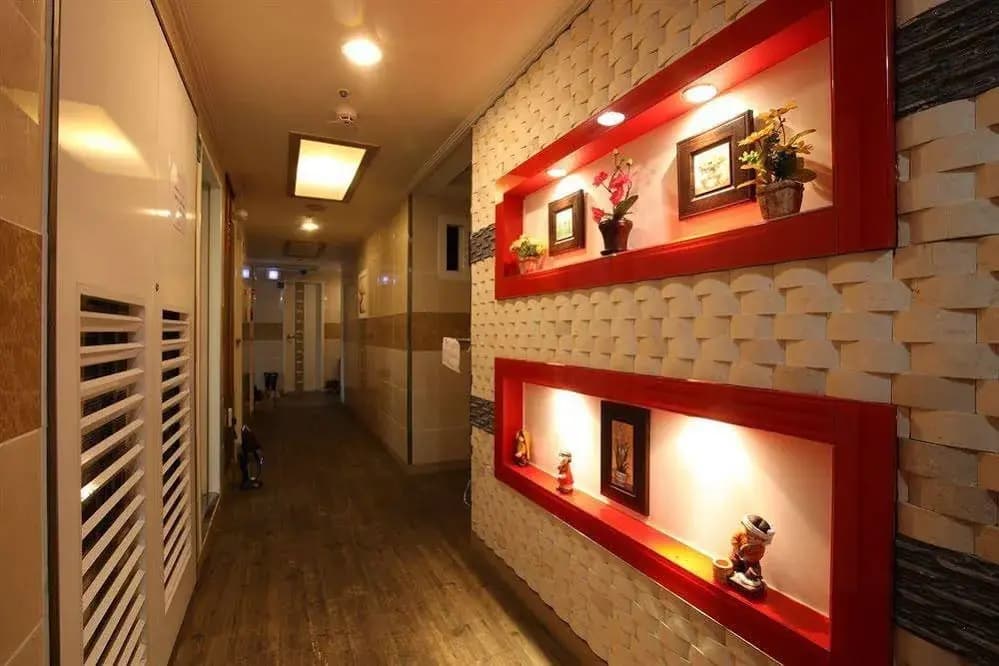 2 Residence - photo 11