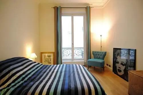 Champs Elysees Homestay - photo 2