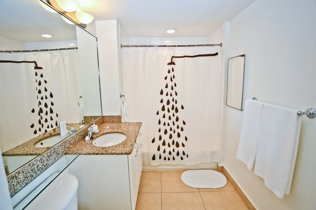 One Broadway Luxury Suites Downtown - photo 9