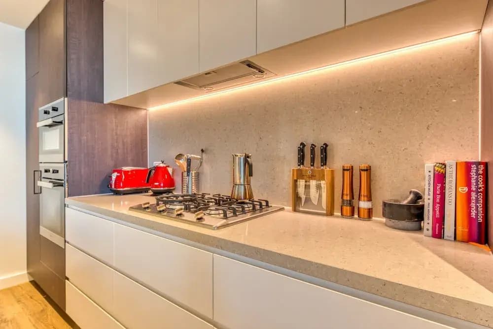 Fitzroy Lifestyle 2 bed 2 bath - photo 13