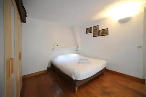 Apart of Paris - Le Marais - Bourg l'Abbé - photo 3