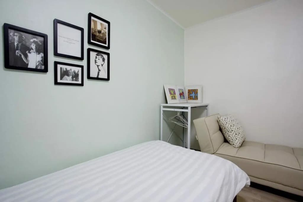 JG House - photo 4