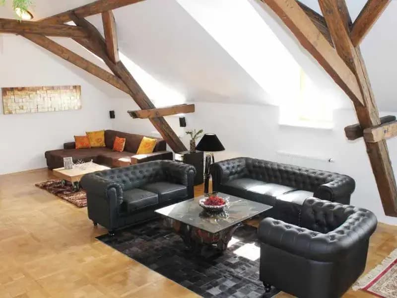 Attic Hastalska - photo 3