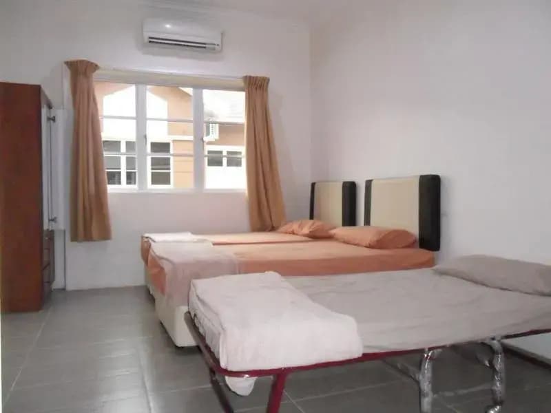 Greenleaf Angsana Homestay - photo 2
