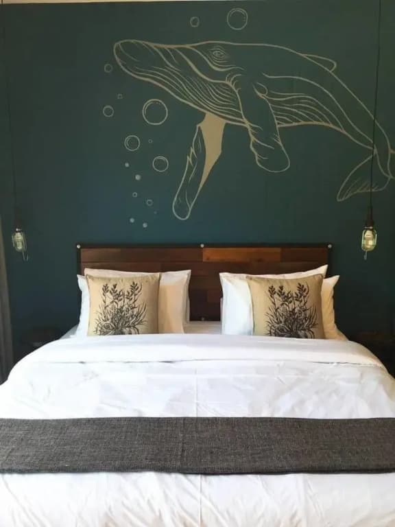 Guestroom 401 - main photo