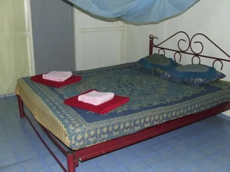 TRV Lodge - main photo