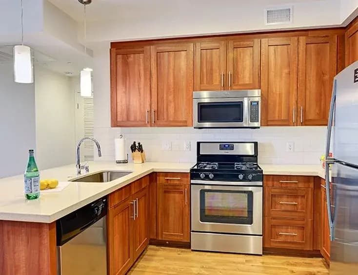 1111 Wilshire by Ginosi - photo 6