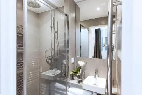 Charming apartment in Paris center - photo 7