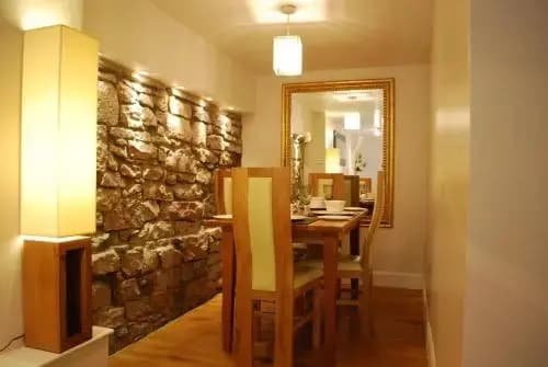 Hillside City Centre Garden Apartment - photo 9