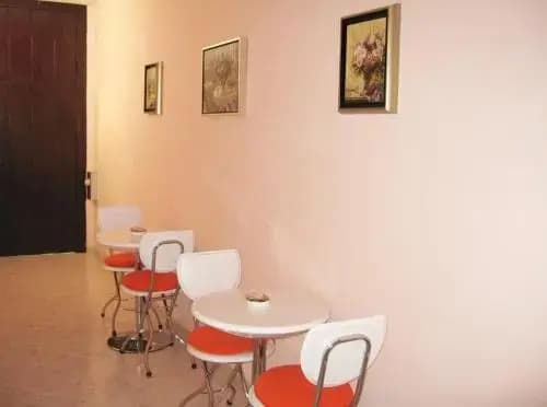 Tibur Station Holiday - photo 3