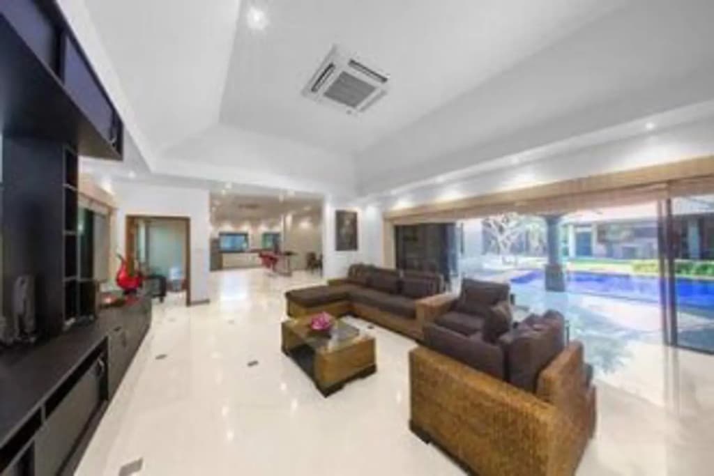Villa Diamond Pattaya - main photo