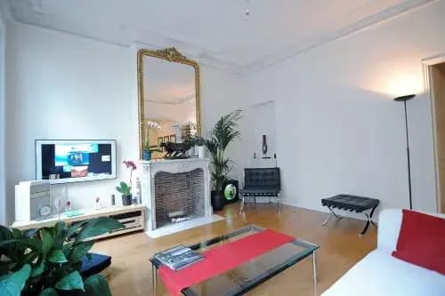 Champs Elysees Homestay - photo 1