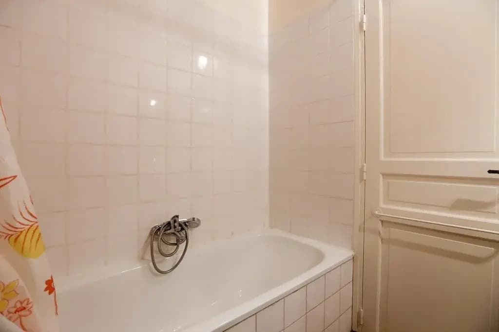 Lovely and Typical 1 bedroom - photo 7