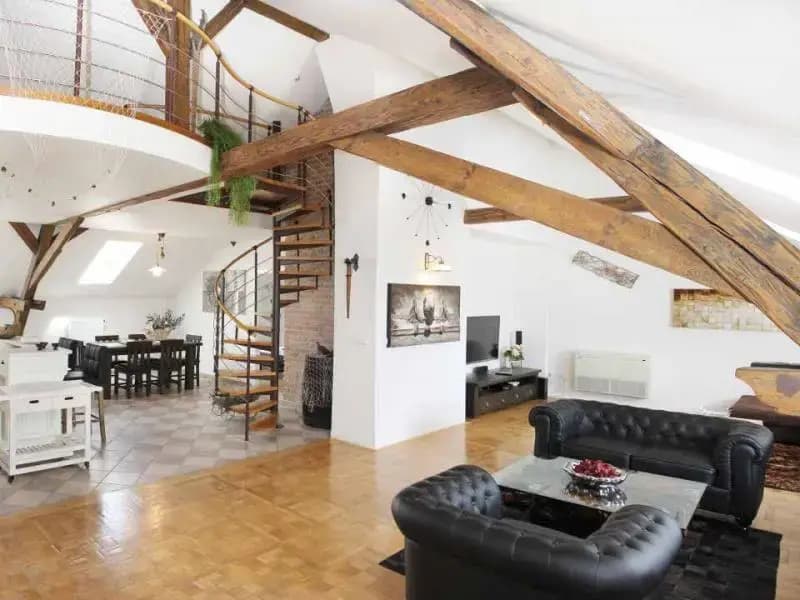 Attic Hastalska - photo 2