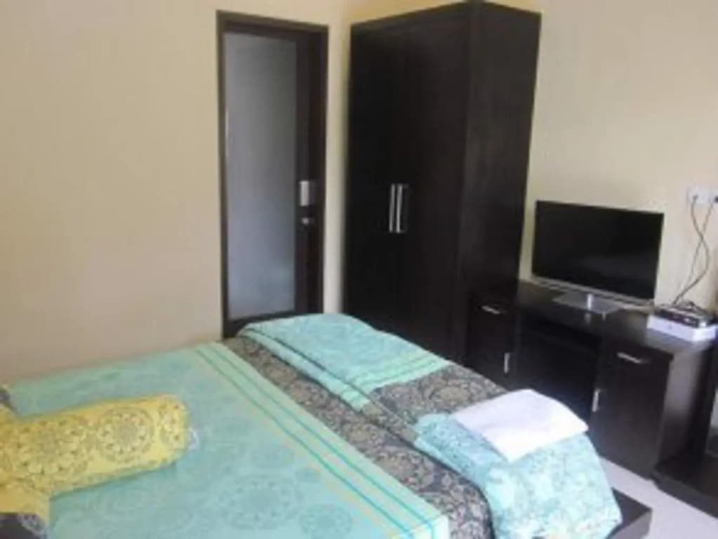 Kubu Semawang Guest House - photo 5