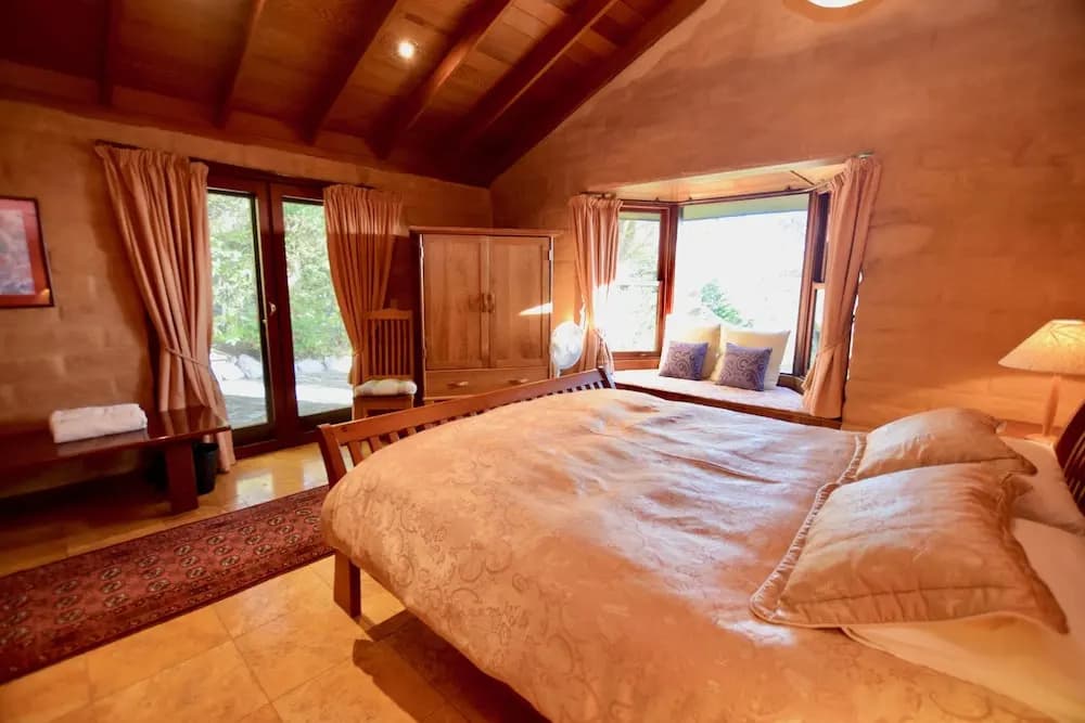 Omaroo Mountaintop Villa - main photo