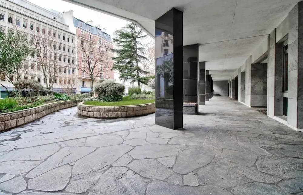 Nice 2 rooms with Patio - Effeil Tower close by - photo 12