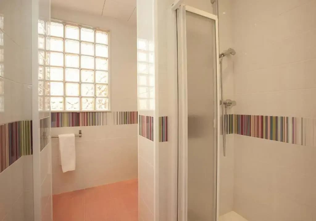 Barnapartments Basic Gracia - photo 15