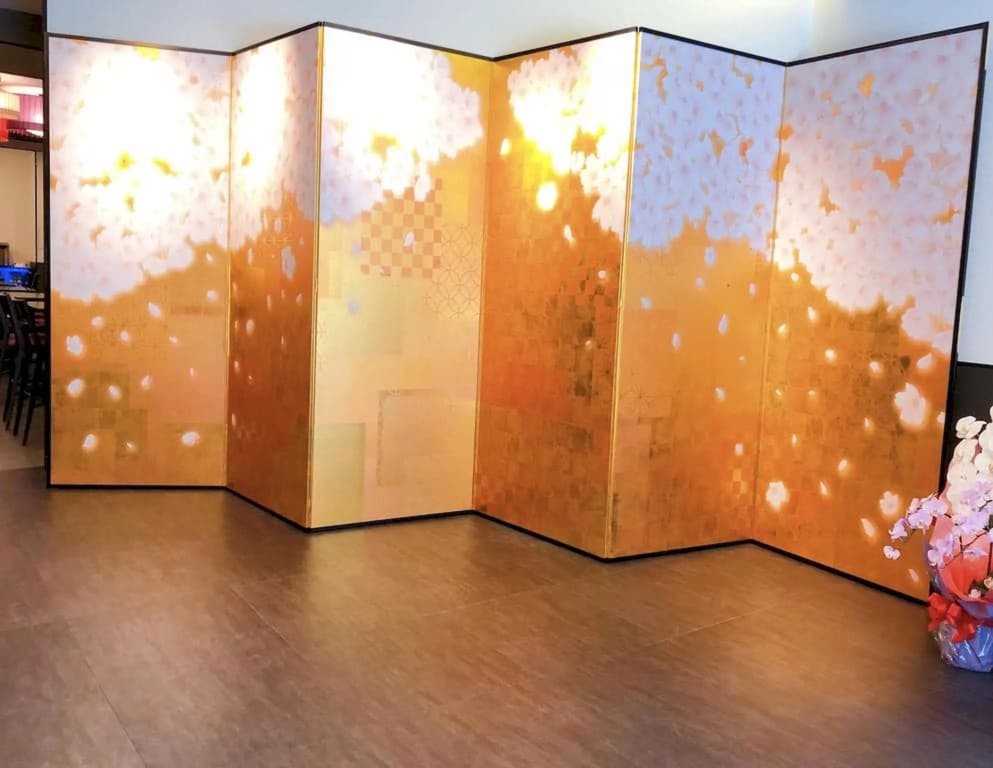 KUROMON Crystal Hotel - photo 2