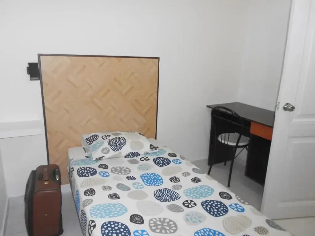 Crescent Rooms - photo 2