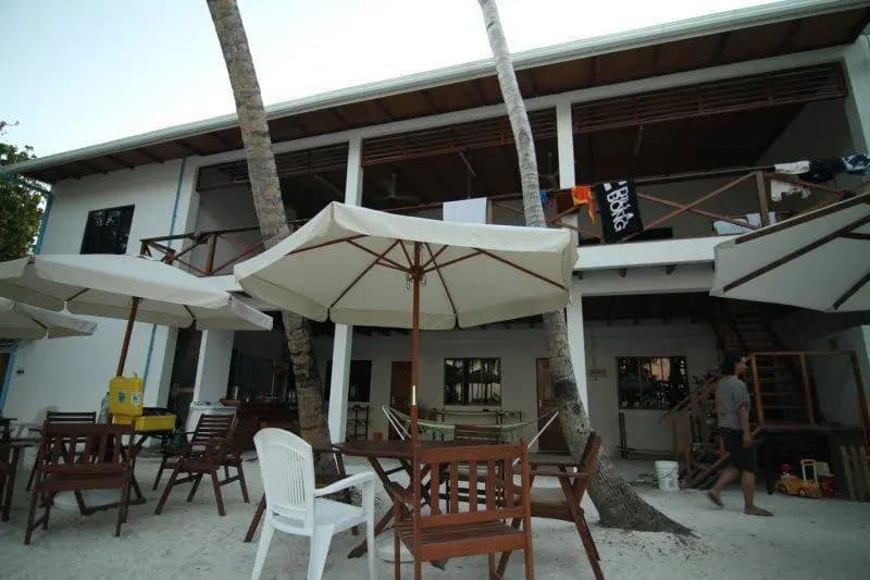 Thulusdhoo Surf Camp - photo 1