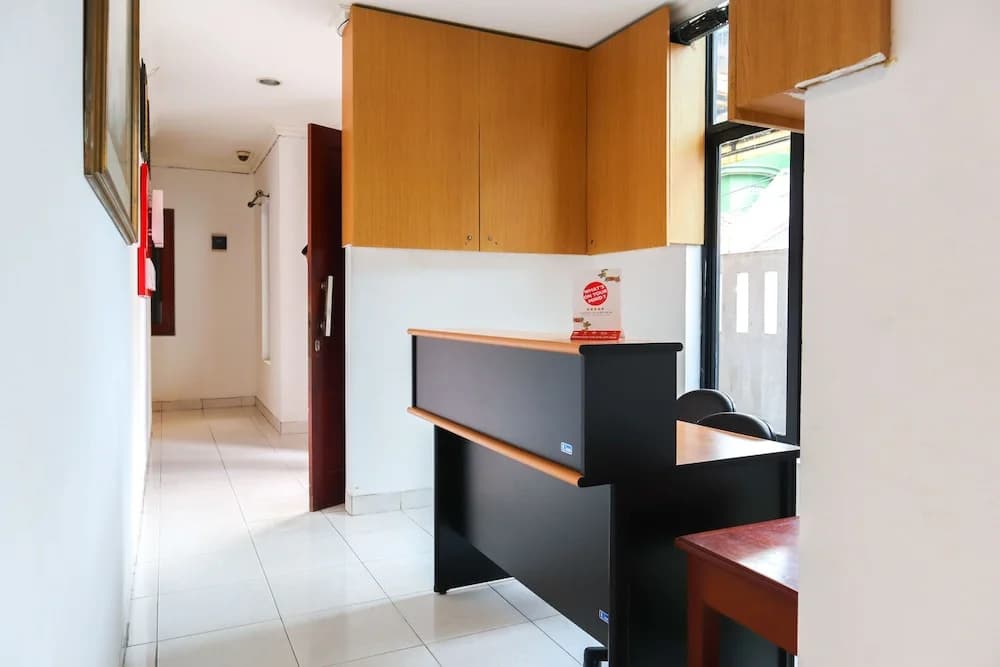 Oyo 2636 Paulus Residence - photo 2
