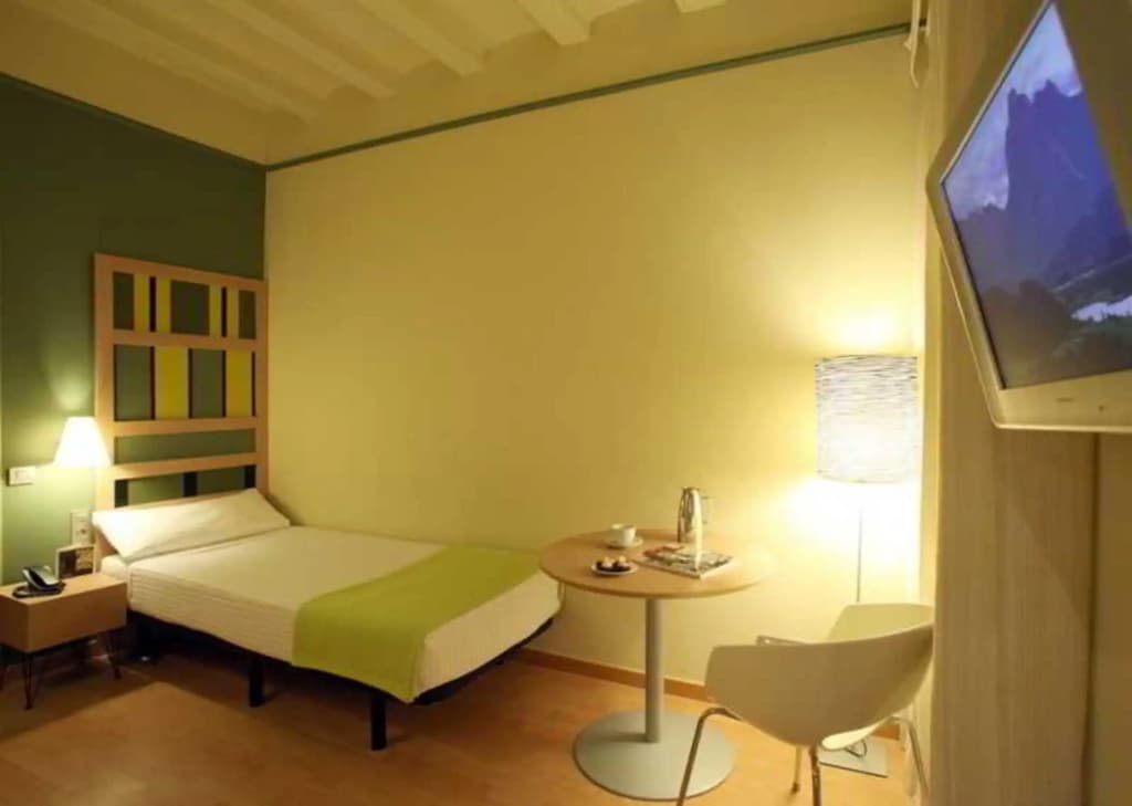 Ciutat de Barcelona Hotel - photo 3