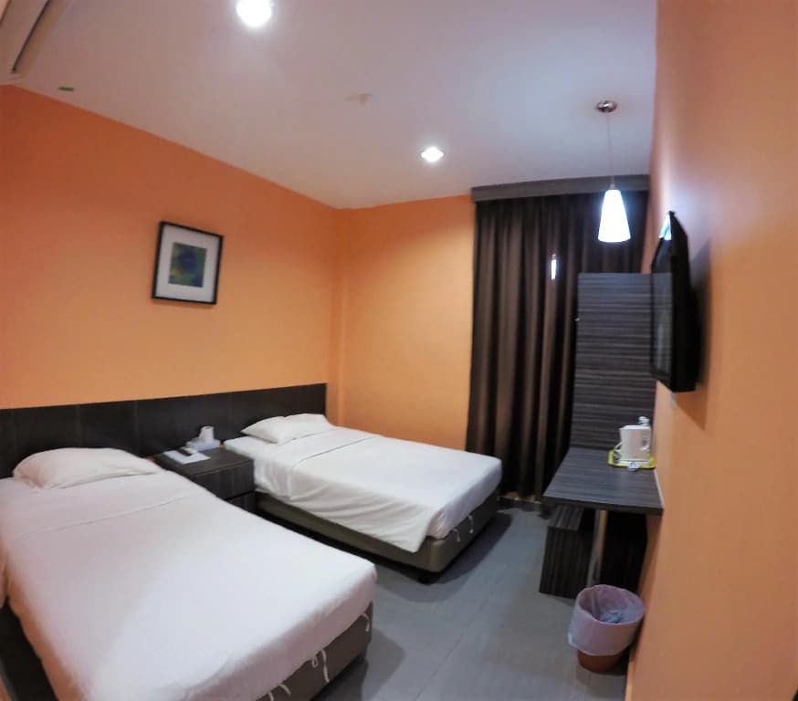 Hotel Bestari Prima - photo 4