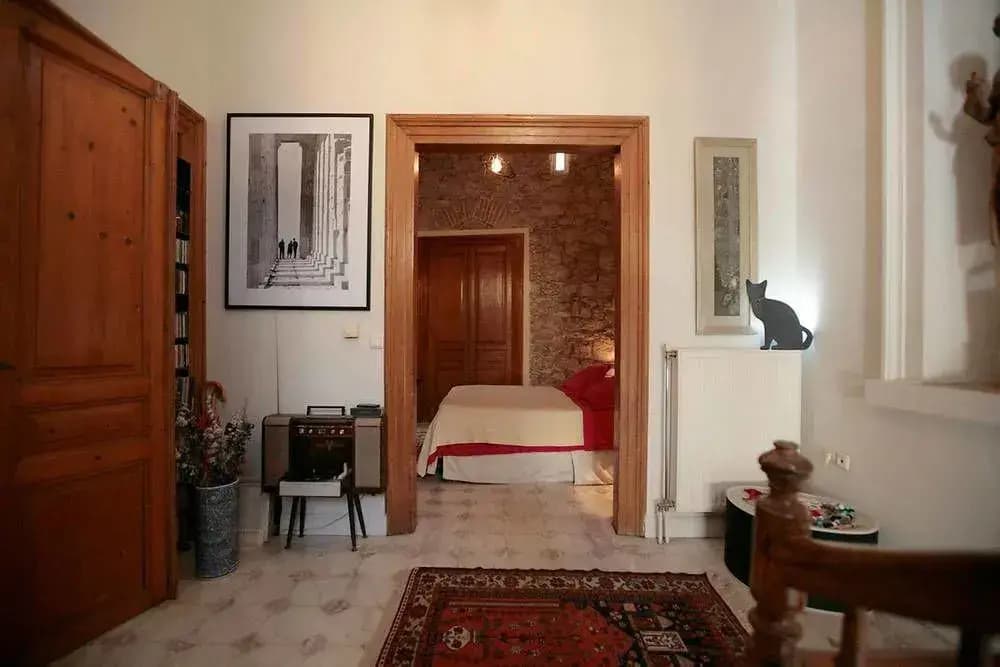 Unique neoclassical house under Acropolis - photo 5