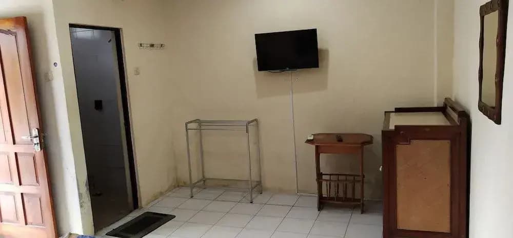Hotel Darmadi - photo 11
