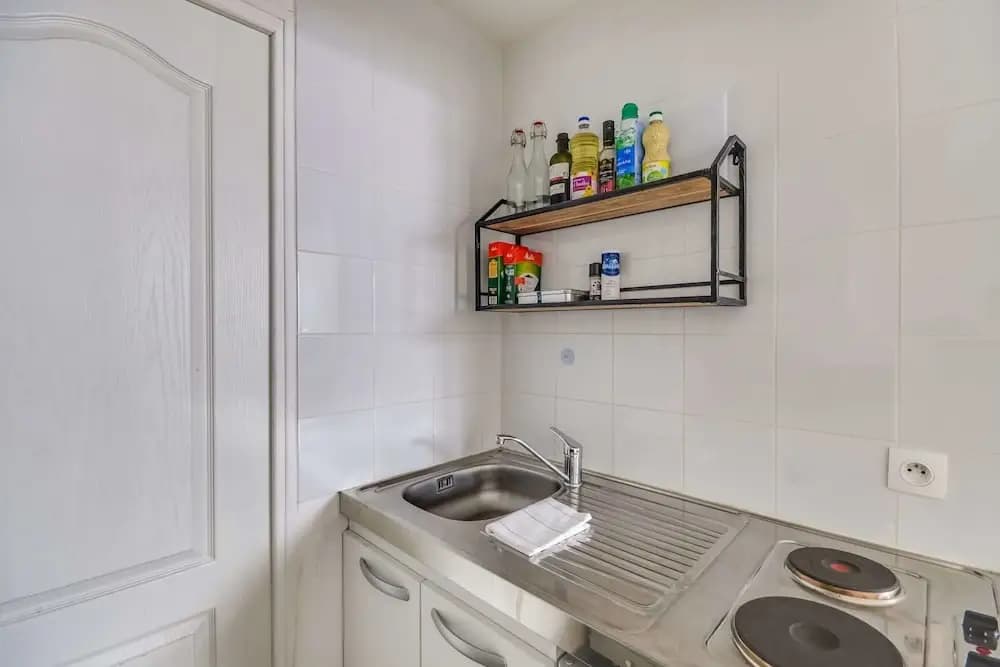 Charming Flat - 6 Mins to Gare Du Nord Metro - photo 10