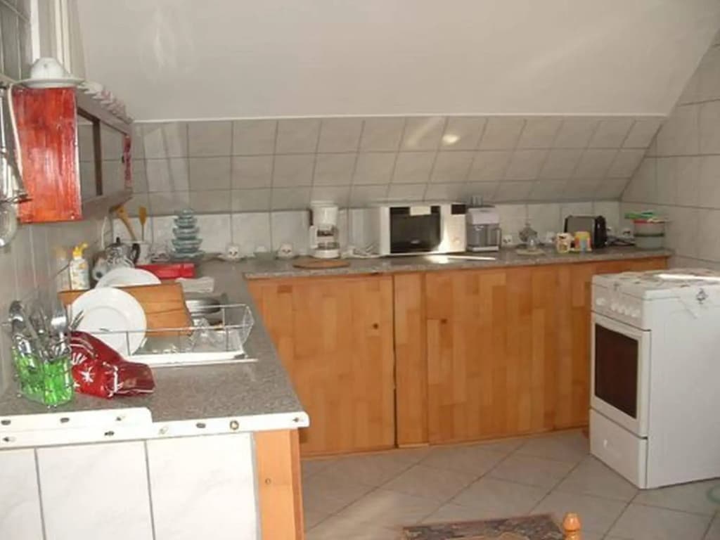 ABC Guesthouse - photo 11