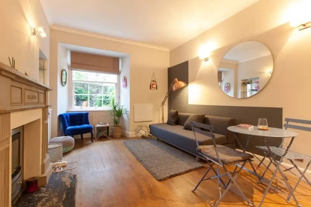 1 Bedroom Flat In Edinburghs New Town - photo 9