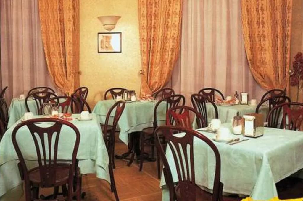 Hotel Dina - photo 19