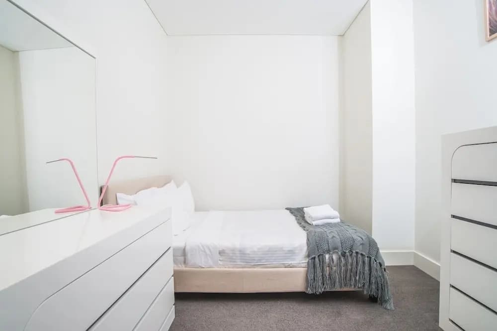 2bed1bath High-end APT at Olympic Parkviews+p - photo 3