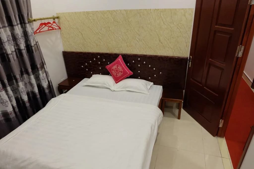 Tuan Tu Hotel - photo 4